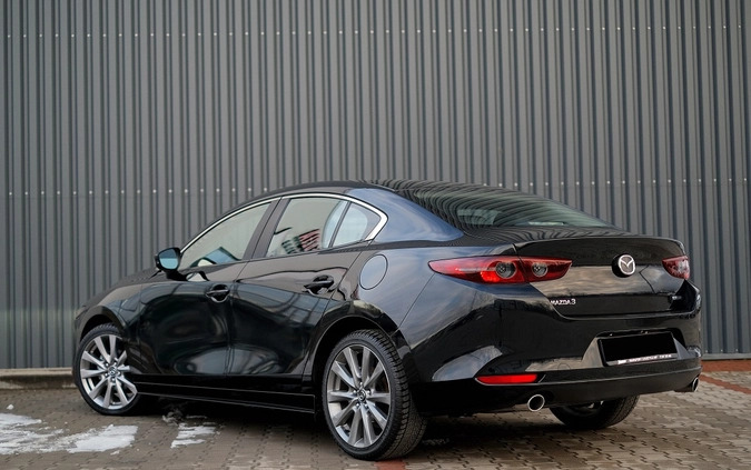 Mazda 3 cena 67900 przebieg: 135246, rok produkcji 2019 z Białystok małe 301
